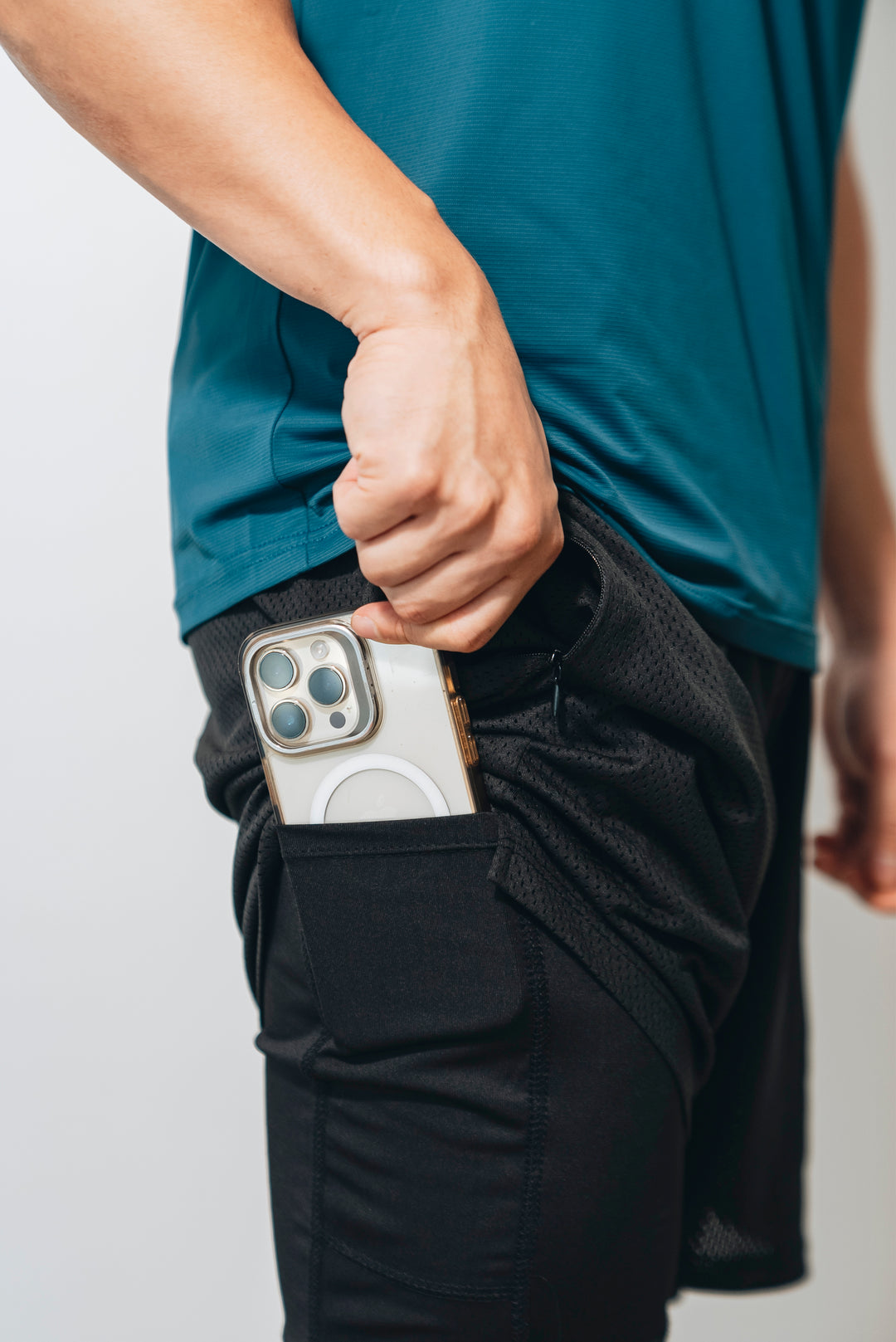 Airflow Training Shorts in Jet Black