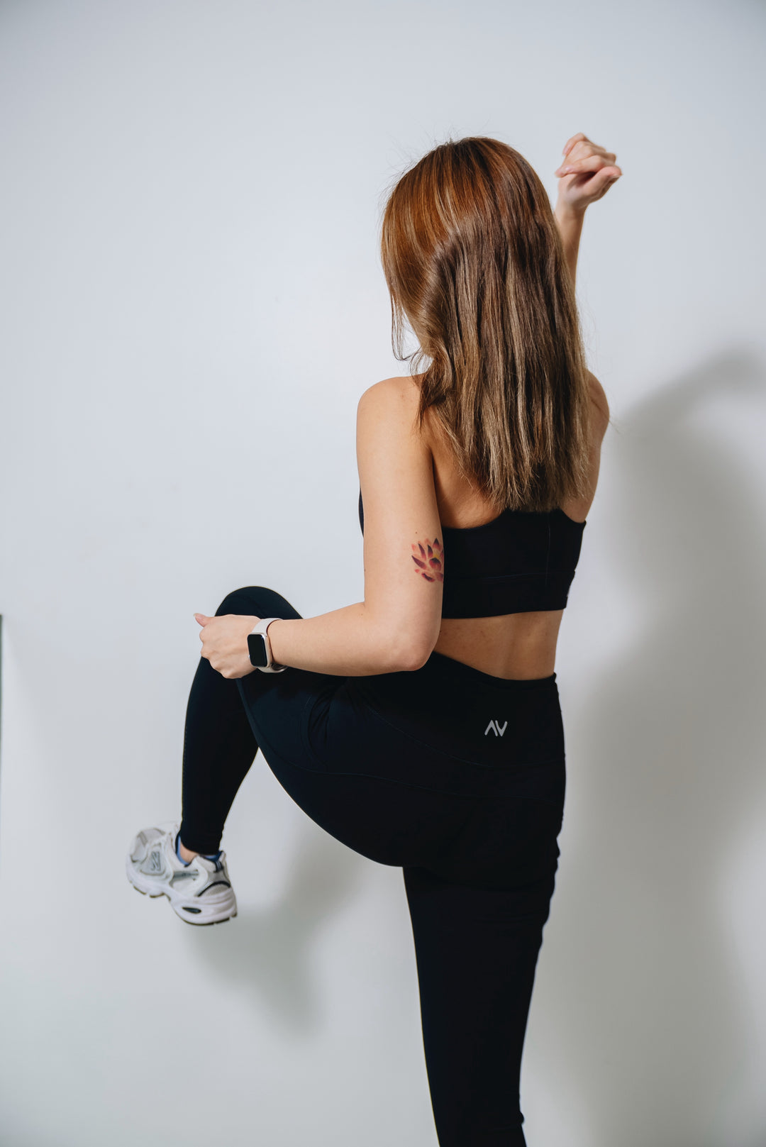 Fast Running Pocket-to-Go Leggings in Jet Black