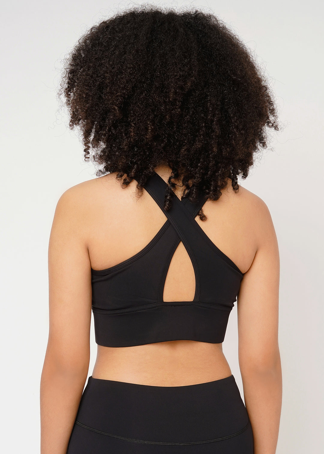 Classic Criss-Cross Sports Bra in Crow Black