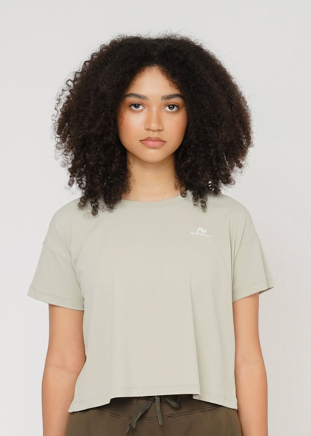 Quick-dry Crop Tee in Tea Green